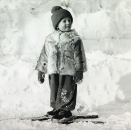  Prins Harald på ski 1939 (Foto: Wilse, Det kongelige hoffs fotoarkiv)